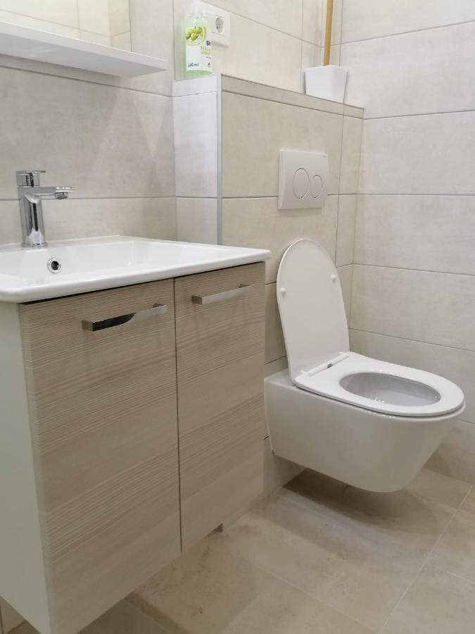 Josipa 2 Apartment ซริกเวนิซา ภายนอก รูปภาพ