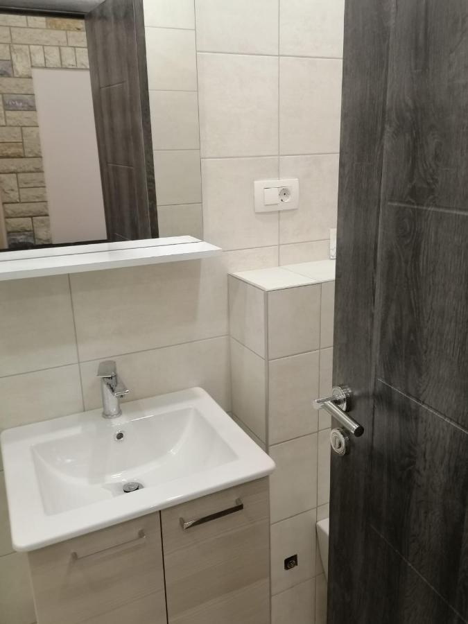 Josipa 2 Apartment ซริกเวนิซา ภายนอก รูปภาพ