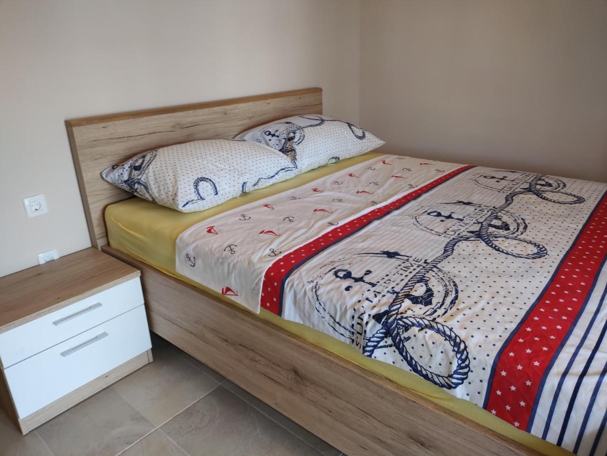 Josipa 2 Apartment ซริกเวนิซา ภายนอก รูปภาพ