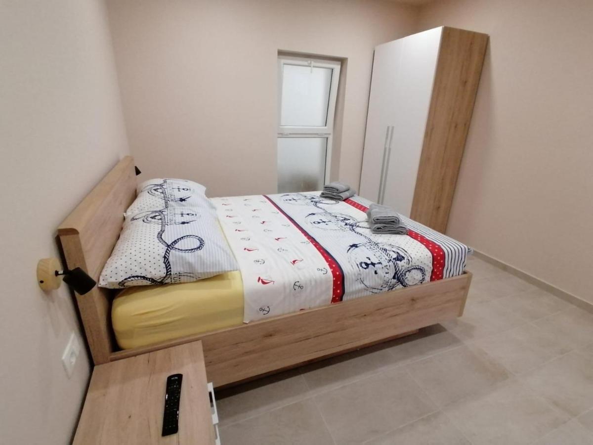 Josipa 2 Apartment ซริกเวนิซา ภายนอก รูปภาพ