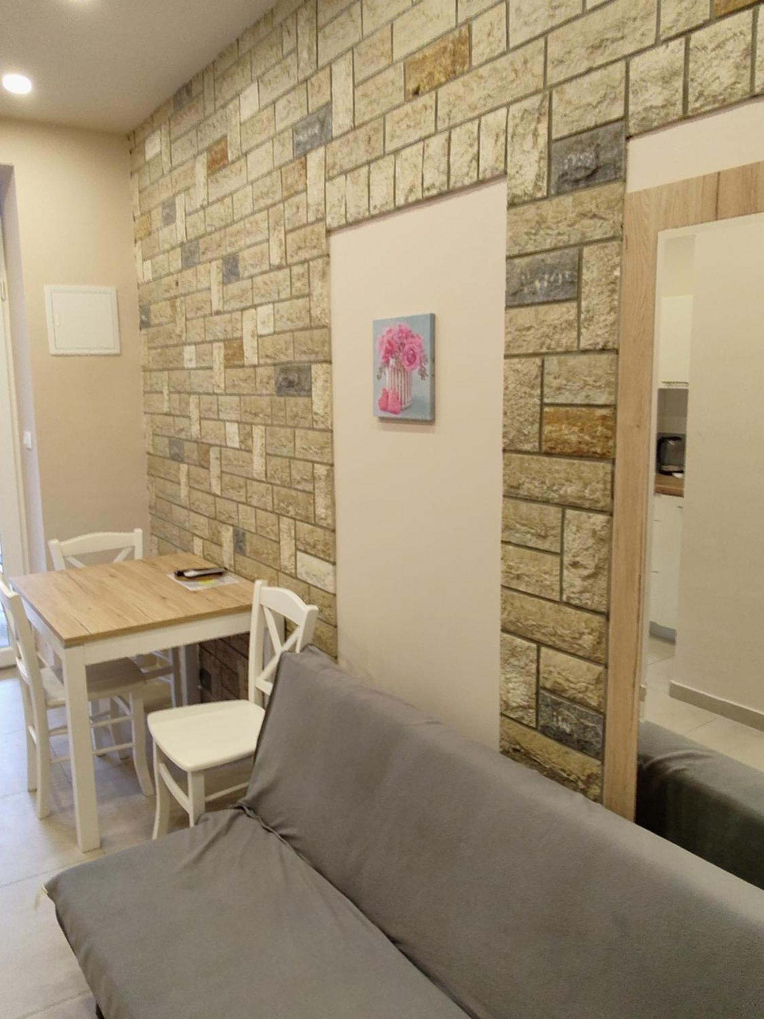 Josipa 2 Apartment ซริกเวนิซา ภายนอก รูปภาพ
